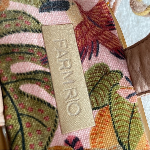 FARM Rio Summer Dream Pink & Orange Tropical Canvas Flatform Sandal. Size 8. New - Picture 8 of 8